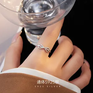 Anéis da moda Zircão 925 Prata Esterlina joia banhada a ouro Eternidade infinita Anéis para Mulheres