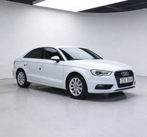 Audi A3 2015 DSG Sedán Euro 6 Diésel, Auto Compacto de Lujo Eficiente en Consumo de Combustible, Ingeniería Alemana Confiable, Auto Usado en Buenas Condiciones - Product Image 1