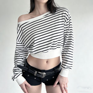 เสื้อสเวตเตอร์สไตล์อเมริกันวินเทจสีเทาสำหรับผู้หญิง คอเฉียง ทรงหลวม แขนยาว ครอปท็อป สวมใส่สบายๆ สำหรับฤดูใบไม้ผลิและฤดูใบไม้ร่วง - Product Image 2