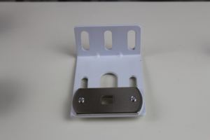 丈夫で売れ筋の単相電動ブラインド（角型ブラケット付き）110/230V 低価格 - Product Image 4