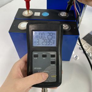 Sel Baterai Lifepo4 Prismatis Isi Ulang <span class=keywords><strong>3</strong></span>.2V 100Ah Baru untuk Sistem Tenaga Surya - Product Image 5