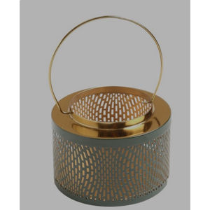 Linterna de vela perforada verde oliva de gran venta con forma redonda y asa dorada en oferta - Product Image 1