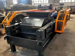 Concasseur de <span class=keywords><strong>charbon</strong></span> et de roche à double rouleau Henan Mingyuan, haute productivité, modèle 2PGT750*500 2x22000W, certifié ISO - Product Image 1