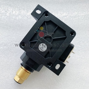 Pressostat d'origine MA 00.250.0722 Capteur EMECH SWIT PRES DS-W1-4-L-S1 pour pièces de rechange de presse offset Heidelberg CD102 - Product Image 3