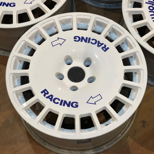 Jantes forgées de 18, 19, 20 et 22 pouces pour Ford Mustang Shelby, <span class=keywords><strong>Dodge</strong></span> <span class=keywords><strong>SRT</strong></span> Hellcat Challenger, Chevrolet <span class=keywords><strong>Camaro</strong></span> Corvette, Benz, BMW VCE - Product Image 1