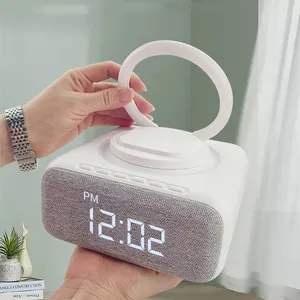 Bluetooth-Lautsprecher mit digitalem Wecker Drahtloses Ladegerät FM-Uhr Radio Einstellbares LED-Nachtlicht Dual Wireless-Lautsprecher