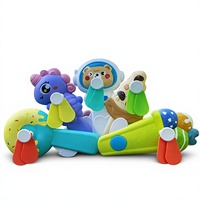 Mini-ventilateur portable à pression manuelle pour enfants, en PP, pour l'extérieur, motif dessin animé mignon, en forme de bâtonnet de glace, produit promotionnel transfrontalier de Chine