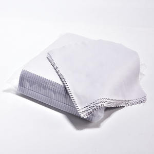 Venta al por mayor de gamuza beige paño para gafas logotipo personalizado impresión digital de gamuza paño de microfibra gafas de sol paño de limpieza - Product Image 2