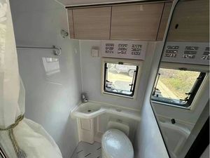 Camper Motorhome Dongfeng à conduite à droite, économique, 120 ch, diesel, avec mobilier, cuisine, chambre, climatisation, <span class=keywords><strong>batterie</strong></span> et réfrigérateur - Product Image 6