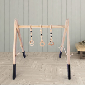 Gymnase d'activités en bois pour bébés et tout-petits de 0 à 2 ans, jouet géométrique avec anneaux et perles suspendus - Product Image 1