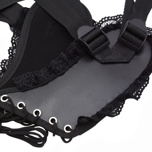 Ceinture réglable en nylon souple et similicuir vegan avec 2 anneaux en O de différentes tailles pour jeux vaginaux et anaux pour couples lesbiens et gays - Product Image 3