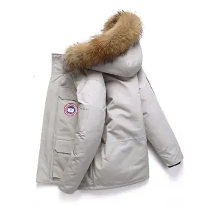 新しいデザイン冬のメンズジャケットファッション暖かいフグジャケットメンズコート100% ポリエステルニットキルティングジャケット冬用エンボス加工