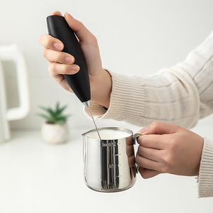 <span class=keywords><strong>Mousseur</strong></span> à lait électrique portable, batteur à main, réglage de la vitesse à une touche, fouet à café et à œufs, gadget de cuisine - Product Image 2