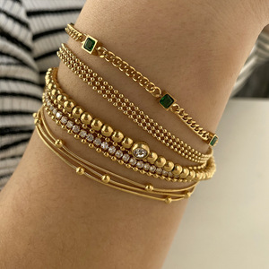 Vente en gros de bracelets à chaîne en plaqué or 18 ct, bracelets de perles en forme de cœur, bijoux en acier inoxydable, étanches pour cadeaux - Product Image 4