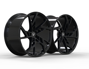 Jante monobloc forgée de 22 pouces pour <span class=keywords><strong>Ferrari</strong></span> <span class=keywords><strong>Purosangue</strong></span> 2025, finition noir brillant, 5X114.3, charge 850 kg, design concave personnalisé - Product Image 1