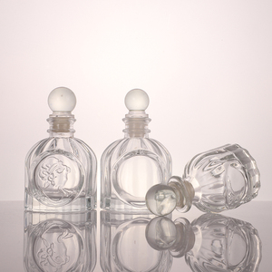 Botella de aroma estilo Ins, botella de vidrio transparente en relieve, adornos de vidrio para el hogar - Product Image 3