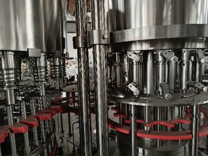 Professional Juice Bottle Filling Machine Fruit Juice Filling Processing Plant Machinery Juice Filling Equipment