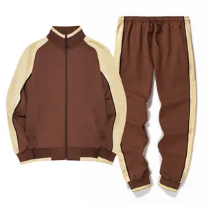 Groothandel Polyester Sportkleding Mannen Sweatsuit Slim Fit Voetbal Custom Logo Jogger Sets Rits Up Geweven Trainingspak