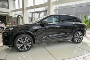 Nuevo 2026 2025 Eléctrico para Black A/<span class=keywords><strong>U</strong></span>/<span class=keywords><strong>D</strong></span>/I Q6L Sportback E-tron SUV Euro VI Alta Velocidad 200km/h Automático R20 RWD Volante a la Izquierda - Product Image 2