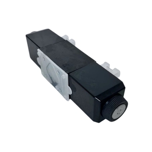 Commande directionnelle à solénoïde DG4V-3-3C-M-U-H7-69-EN124 Hydraulique 12V/24V/110V/220V - Product Image 1