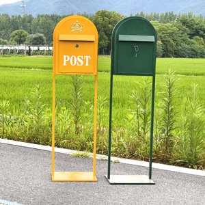 Buzón para exteriores de arte del hierro estilo británico Vintage a prueba de lluvia y con cerradura con cajas de almacenamiento de periódicos de opinión del Director del corazón - Product Image 4