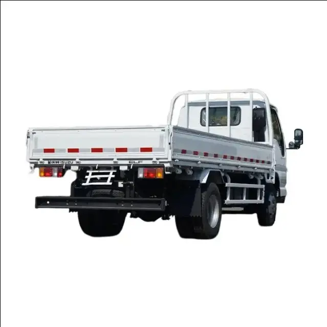 Gloednieuwe Isuzu 100P 2-4T 4X2 130hp Bestelwagen 5ton Lichte Vrachtwagens