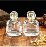 Lot de 100 flacons de parfum en verre de luxe vides de 30 ml, carrés/cylindriques, mats, de haute qualité, à col serti, avec diffuseur à bâtonnets