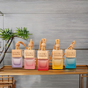 8ml <strong>Refillable</strong> Flat Frosted Glass Hanging <strong>Car</strong> Air Freshener Colorful Square Perfume Pendant Bottle with Wooden Lids MOQ 100pcs - Product Image 2