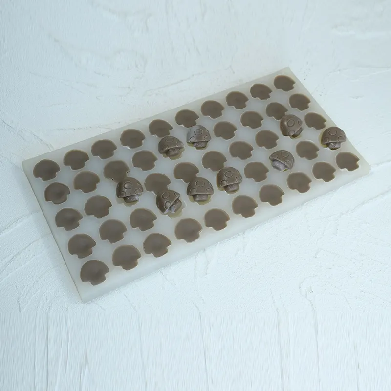 Support sur mesure platine de qualité alimentaire silicone résine bonbons chocolat fudge gummy bear moule