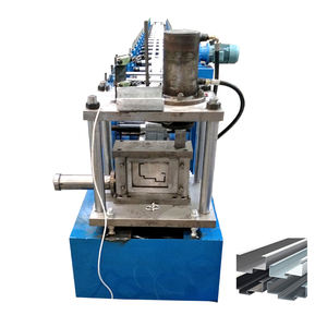ZKRFM Rouleau de cadre de porte en métal formant la <span class=keywords><strong>machine</strong></span> <span class=keywords><strong>Machine</strong></span> de cadre de porte en métal <span class=keywords><strong>Machine</strong></span> de fabrication de cadre de porte - Product Image 1