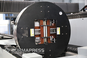 Phổ Biến Đẹp Máy Đầy Đủ Bìa <span class=keywords><strong>CNC</strong></span> Sợi Máy Cắt <span class=keywords><strong>Laser</strong></span> Cho Các Kim Loại Khác Nhau Độ Thickness10Mm Sử Dụng Rộng - Product Image 3