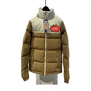 Blouson Bomber Streetwear Hiver Homme/<span class=keywords><strong>Femme</strong></span> <span class=keywords><strong>The</strong></span> <span class=keywords><strong>North</strong></span> <span class=keywords><strong>Face</strong></span> 23FW avec Grand Logo Brodé Contrastant, Duvet de Canard Blanc 700 Fill Power, Modèle Couple - Product Image 1