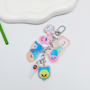 Portachiavi all'ingrosso Kpop: Stray Kids, BP, <span class=keywords><strong>Itzy</strong></span>, Twice - Ciondolo in acrilico con luce, stile cartone animato - Product Image 1