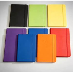 Agenda 2026 Personalizada con Tapa Dura de Tela, Diario de Lino con Bolsillo, Cuaderno Encuadernado con Portaplumas y Cierre Elástico - Product Image 1