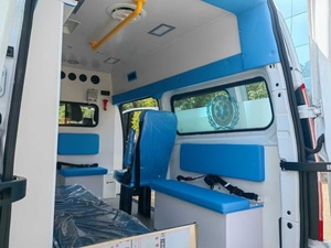 Ambulance d'urgence à long châssis pour surveillance en soins intensifs, premiers secours hospitaliers, transfert inter-hôpitaux de patients et sauvetage sur le terrain - Product Image 6
