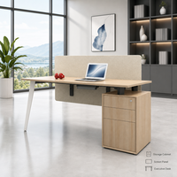 Bureau de direction avec armoire de rangement et panneau d'écran pour bureau d'entreprise
