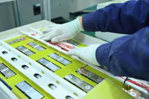 Konut Güneş Enerjisi Kullanımı için Hepsi Bir Arada Düşük Gerilim Enerji Depolama Sistemi - Product Image 6