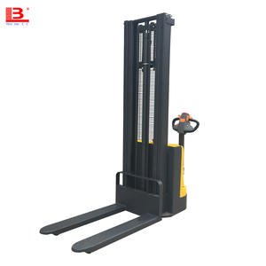 Potente Apilador Eléctrico Portátil de 1 Tonelada y 1.5 Toneladas - Product Image 6