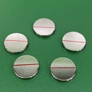 Venta barata <span class=keywords><strong>Mini</strong></span> imán neodimio NdFeB imanes fuertes magnéticos con servicio de corte líneas marcadas - Product Image 1