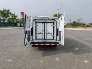 Camiones refrigerados manuales de <span class=keywords><strong>furgonetas</strong></span> de refrigeración 4x2 de 5 toneladas de alta calidad a la venta - Product Image 6