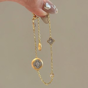 Fine Charm <b>Bracelet</b> Gold Chain Diamond Four Leaf Clover Pendant Everyday Wear Women's Jewelry Shenzhen Origin - Product Image 1
