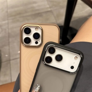 เคสโทรศัพท์แบบกันกระแทก ลายคลื่นโปร่งแสงแบบฝ้า สำหรับ iPhone 17 Air 17 Pro Max พร้อมกรอบโลหะและฝาครอบปุ่ม - Product Image 3
