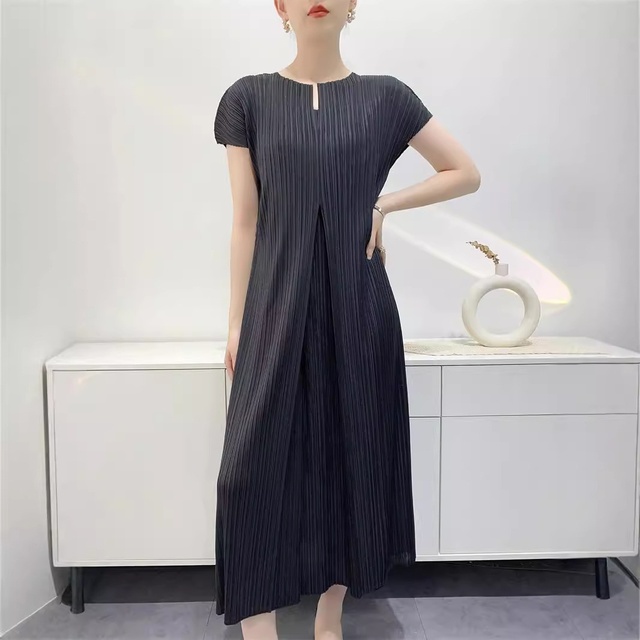 plain dress design Simple Dress New Dress New Design Casual Dress Design For Simple Gown New  Casual Simple Dress