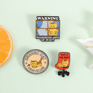 Pins esmaltados del Club de Fans de Orange Cat, Broche de dibujos animados de gato de ventana de la Guardia de Vecindario, Insignia de solapa, Joyería al por mayor - Product Image 2