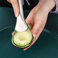 Gadget de cuisine 3-en-1 Couteau trancheur d'avocat en acier inoxydable Coupe-fruits multi-usages Éplucheur Outil Pitter