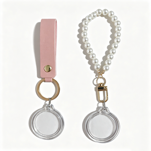 Portachiavi Rotondo in Acrilico Vuoto per Foto con Cinghia in Pelle PU Effetto Perla, Mini Cornice Impermeabile Fai-da-te per Immagini, Regali Aziendali - Product Image 2