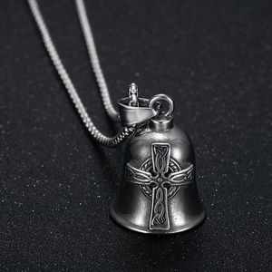 Collier pendentif cloche de motard punk en acier inoxydable inaltérable, croix de protection Gremlin pour hommes et femmes - Product Image 1