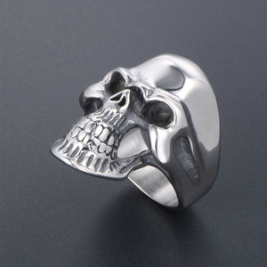 Skull Vampire <b>Ring</b> Stainless Steel Men's Fashion Jewelry Gift SA878 - Product Image 2