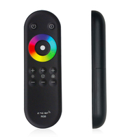 Contrôleur RF sans fil 2,4 G RGB, télécommande multi-zones, réglage précis des couleurs, modes de dégradé/clignotement, contrôle facile de l'éclairage de bande LED