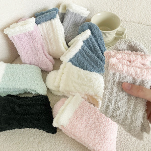 Của phụ nữ san hô Fleece Fluffy ngủ vớ dệt kim sang trọng ấm áp Crew chiều dài với chống vi khuẩn tính năng cho mùa thu sử dụng hàng ngày - Product Image 4